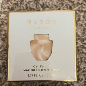 BYROE New York Oat Yogurt Moisture Barrier Cream - Cream